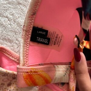 TRIANGL beautiful set